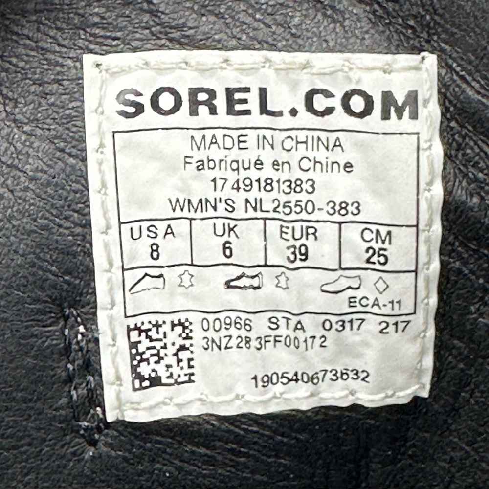 Sorel Olive and Black Heeled Boots - Picture 8 of 9